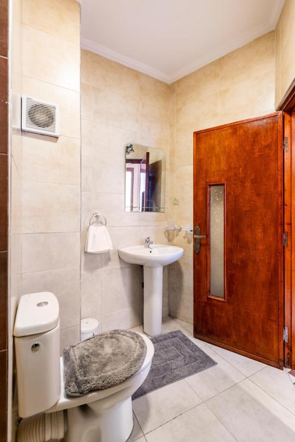 Appartement 2 Chambres Pres De La Corniche Tanger Exterior foto